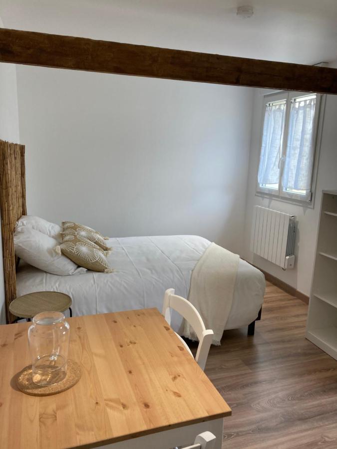 Appart'Hotel Saint Patrice Bayeux Eksteriør billede